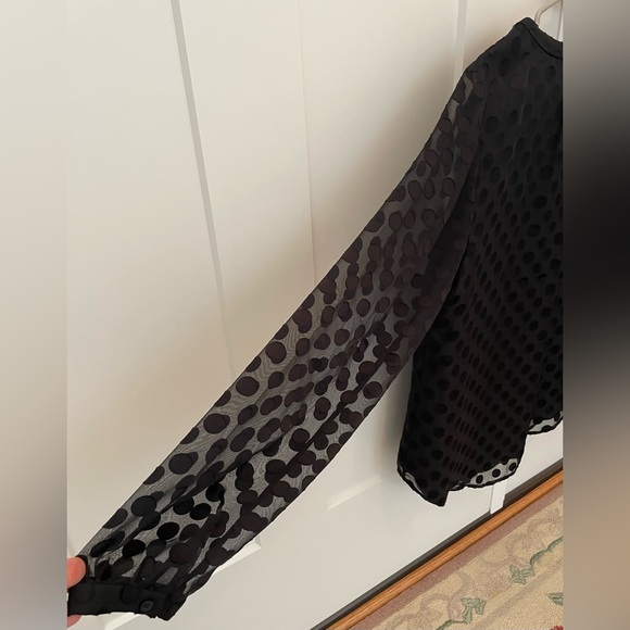 New NWT Talbots black polka dot long sleeve blouse split neck retails $90 - Picture 4 of 8